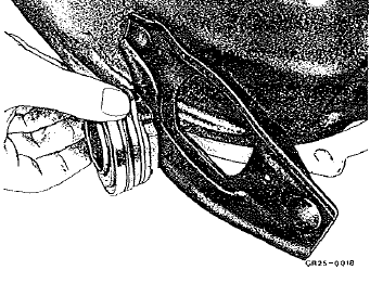 La fourchette de débrayage a été renforcée e! Sa