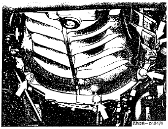 16 Contrôler l'usure de la butée de débrayage et de la