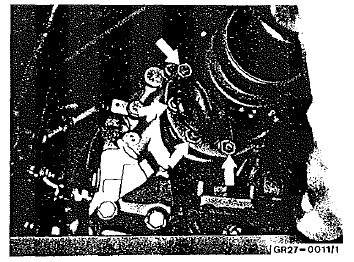 2 Monter le comparateur et le support sur le carter de