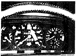 Une fois que le véhicule a dépassé pour la première fois